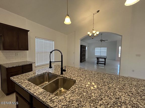 2nd image of 301 Resler Ridge Dr