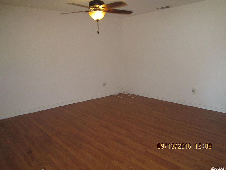 1st image of 1309 Champion Oaks Dr