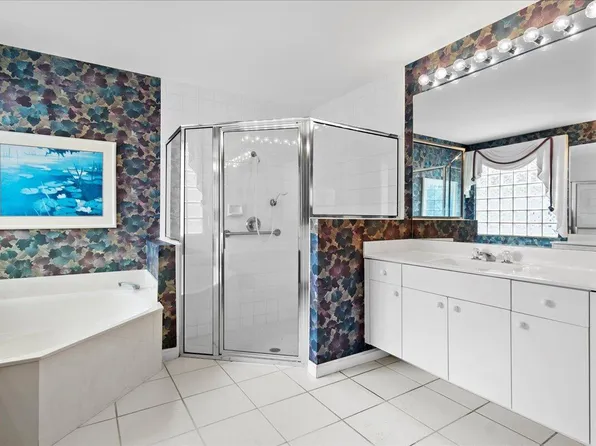 2868 Waters Edge Circle, West Palm Beach, FL 33413