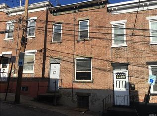 39 Moquette Row N, Yonkers, NY