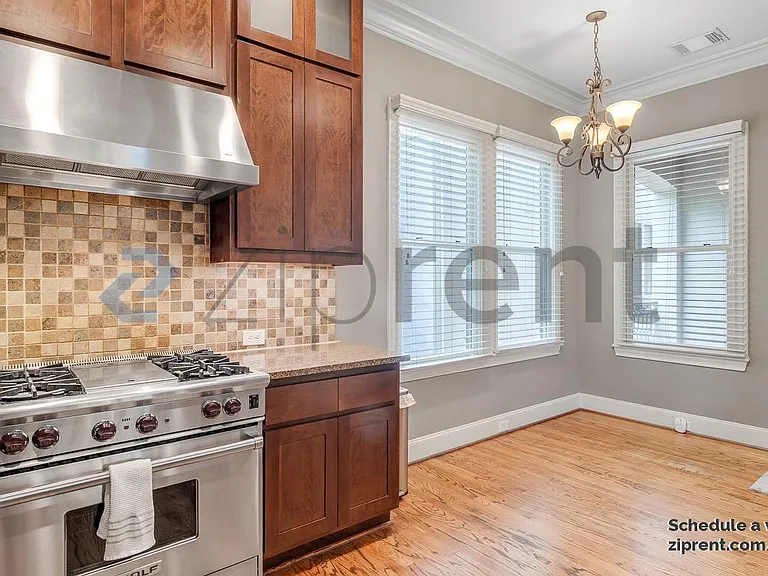 1216 Rosedale St — Photo 13