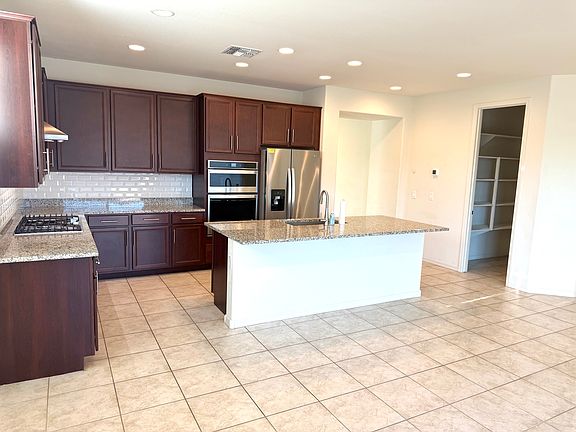 5th image of 22913 E Marsh Rd