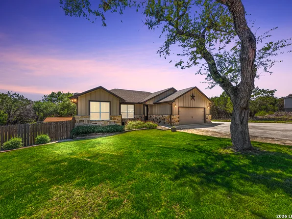 1017 Burning Tree, Spring Branch, TX 78070