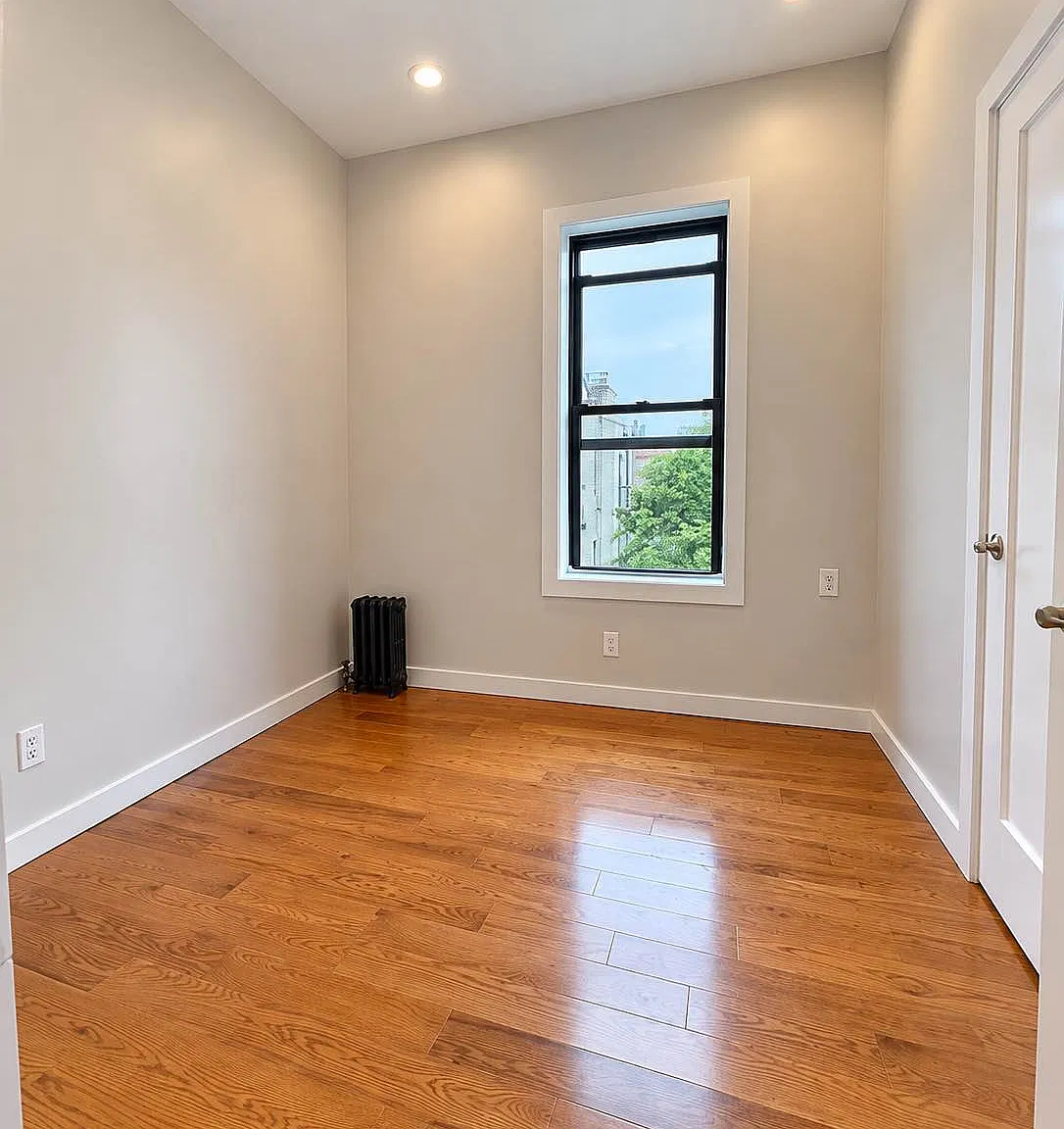 1140 President Street — Photo 3