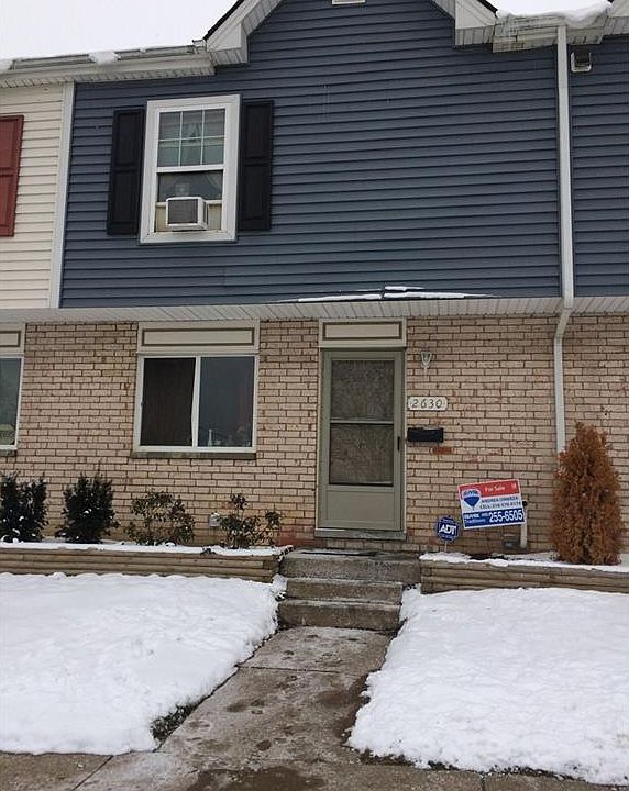 1st image of 2630 E 75th St