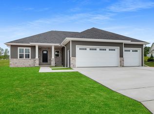 3907 Hawk Ledge Cir, De Pere, WI 54115