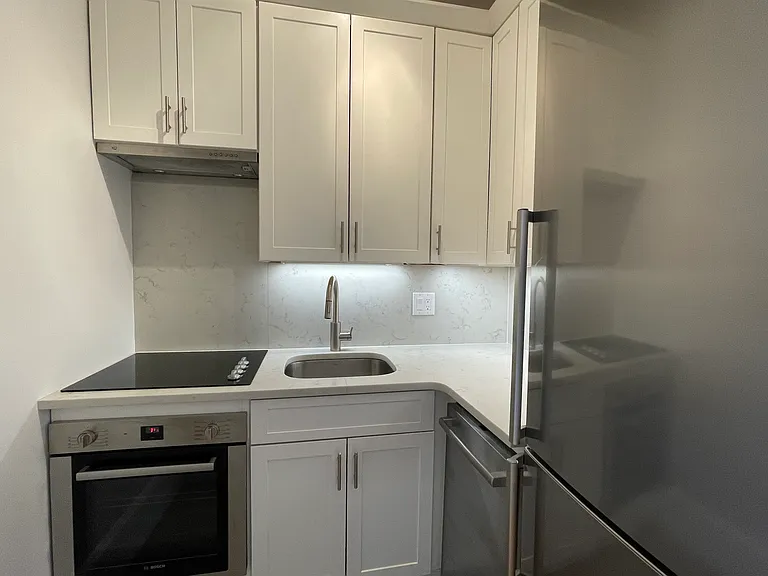 271 Dartmouth St #5G — Photo 7