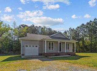 716 Harryhogan Rd, Callao, VA 22435