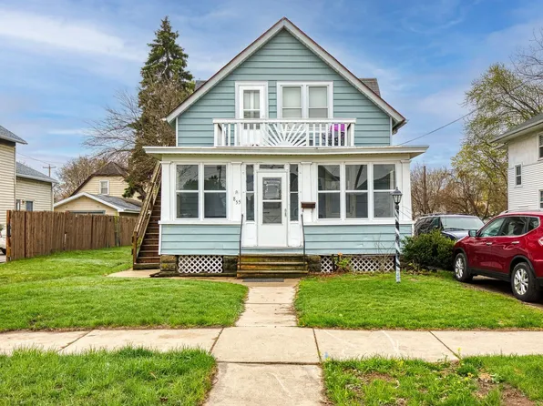 855 Elmore St, Green Bay, WI 54303