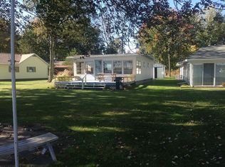 179 Lakeside Dr, Quincy, MI 49082