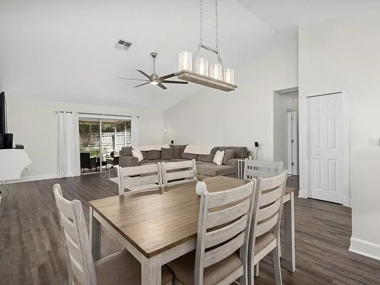 2828 Wesleyan Dr — Photo 6