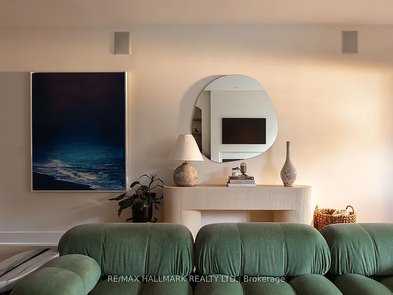 18 Foxley St — Photo 8