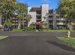 9470 Poinciana Pl APT 303, Fort Lauderdale, FL 33324
