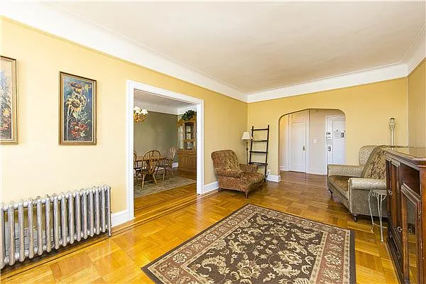 Sold by Dorsa Group | media 19