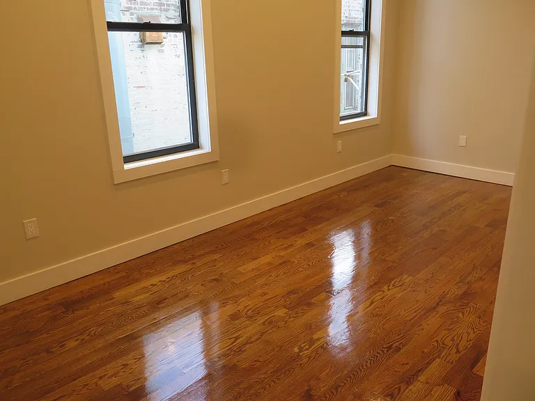 505 Fairview Ave #2B — Photo 2