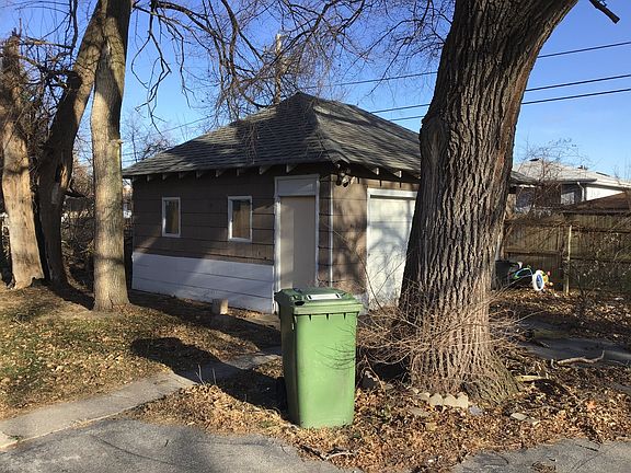 4th image of 14311 Lincoln Ave