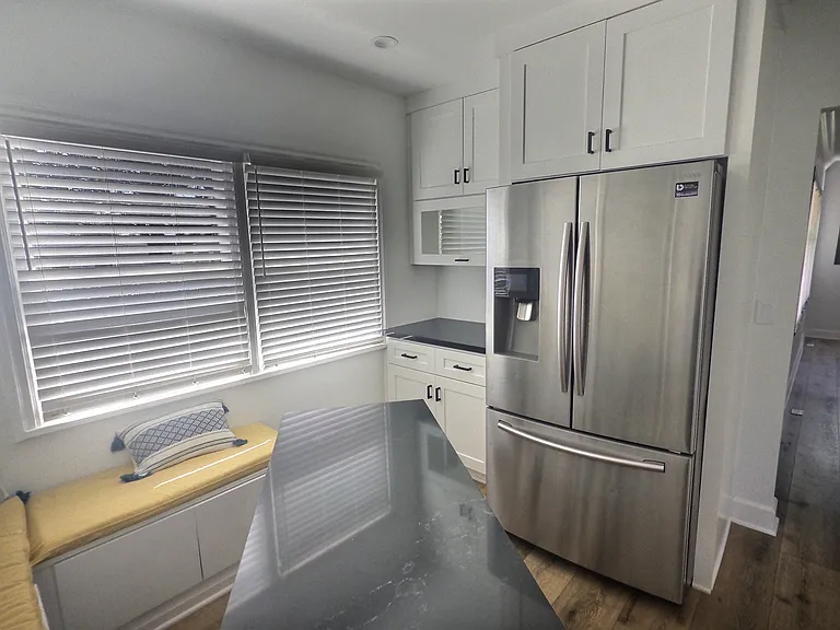3737 Paloma Dr — Photo 6