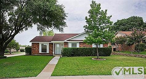 1st image of 2617 W Wentwood Dr