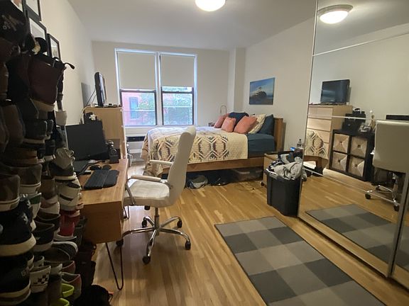 5th image of 416 E 85th St APT 3G