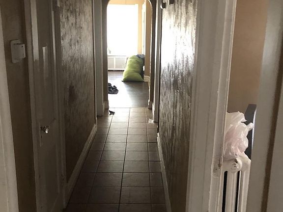 3rd image of 11800 S Eggleston Ave