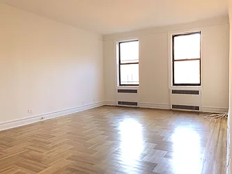 Rented by Kew Forest Realty Inc