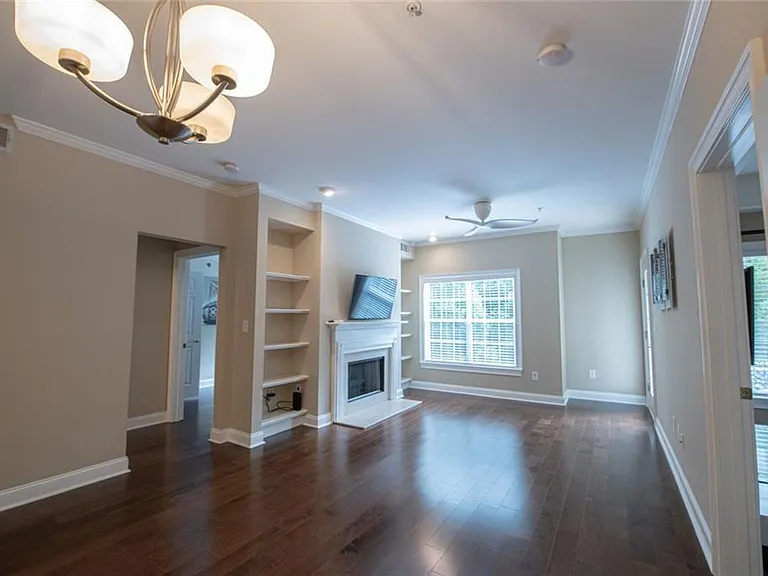 3275 Lenox Rd NE #207 — Photo 8
