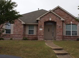 215 Deerfield Ct, Cedar Hill, TX 75104