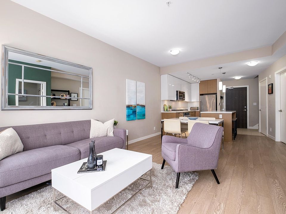 1st image of 22 E Royal Ave #125