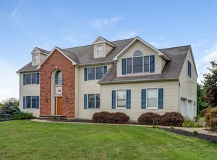 165 Watters Rd, Port Murray, NJ 07865