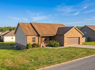 207 Jordan Ave, Shelbyville, TN 37160