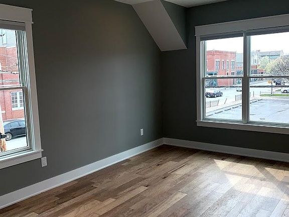 4th image of 1608 N New Jersey St