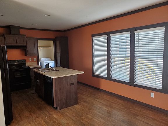 2nd image of 289 Silver Peak Dr #433