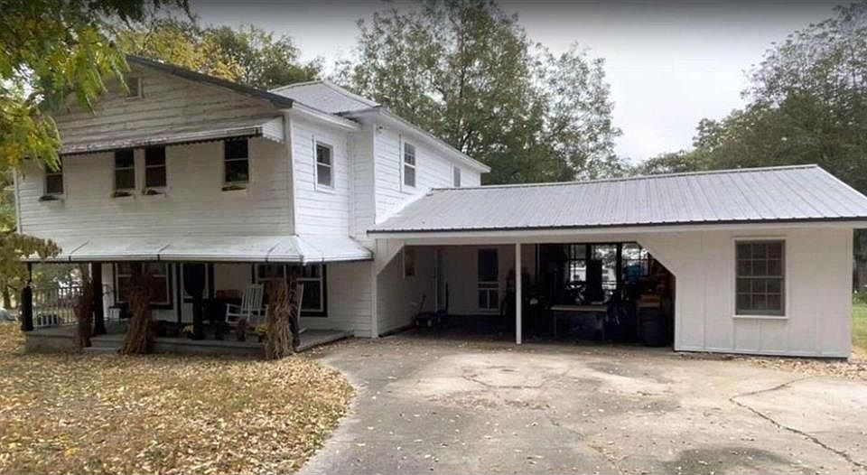 1st image of 97 Sycamore St