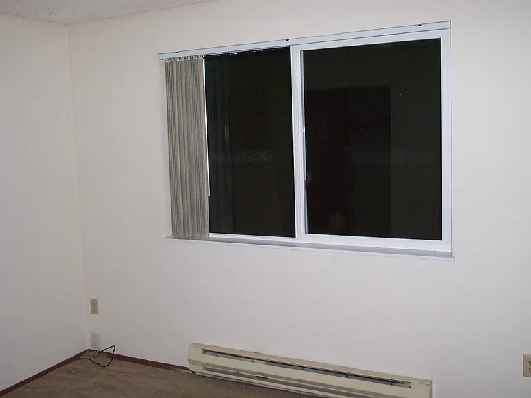 118 R St SE #B — Photo 6