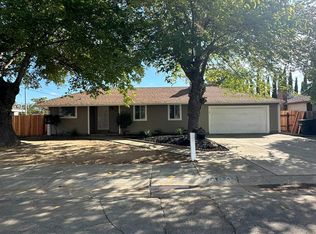 7169 Celia Ave, Sacramento, CA 95828
