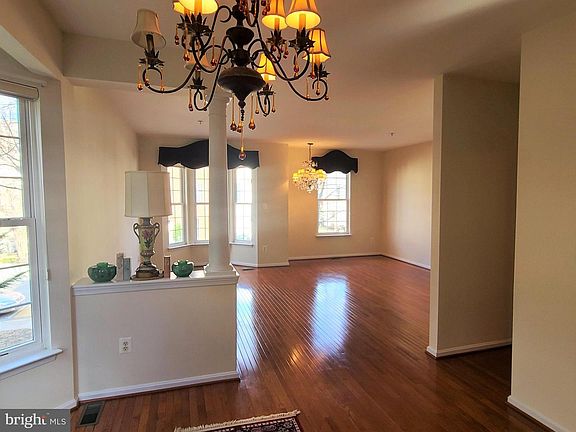 3rd image of 164 Tilden Way
