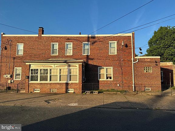 4th image of 1402 Collings Rd