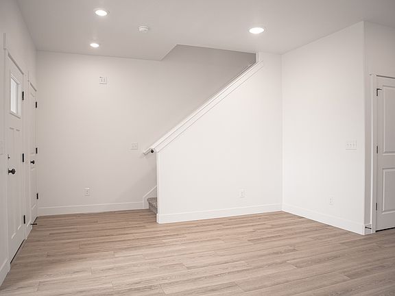 5th image of 1298 W 1290 N Lot 165-N