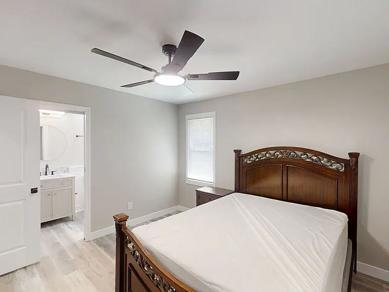 1022 Oakdale Rd #1 — Photo 24