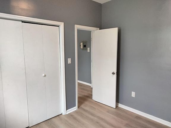 5th image of 900 Bergenline Ave #9