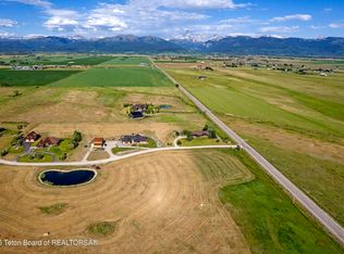 4082 Los Pinos Dr, Tetonia, ID 83452