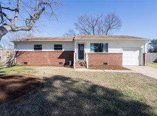 1103 Baskerville Ln, Portsmouth, VA 23701