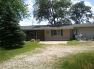 120 Main St, Erie, IL 61250