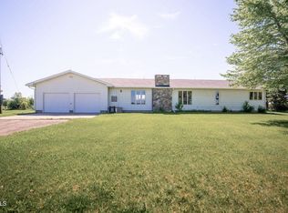 510 E Lake Co Rd, Jamestown, ND 58401