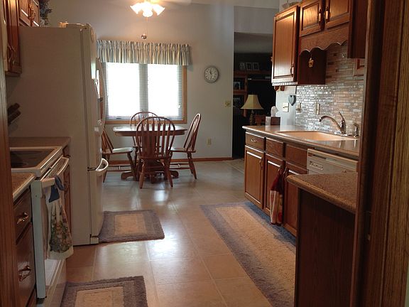 KITCHEN WITH DINING AREA