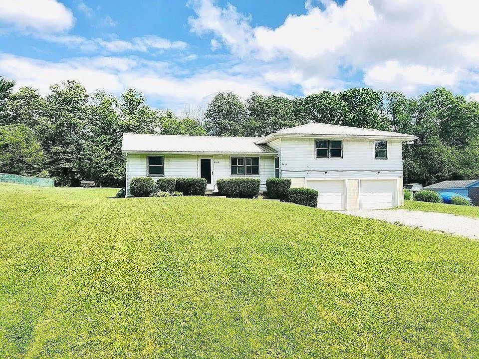1st image of 2167 Cloverdale Dr #1