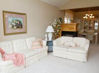 711 Creekside Cir, Duluth, MN 55811