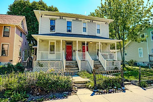 525 S 3rd St #1 Photo 1