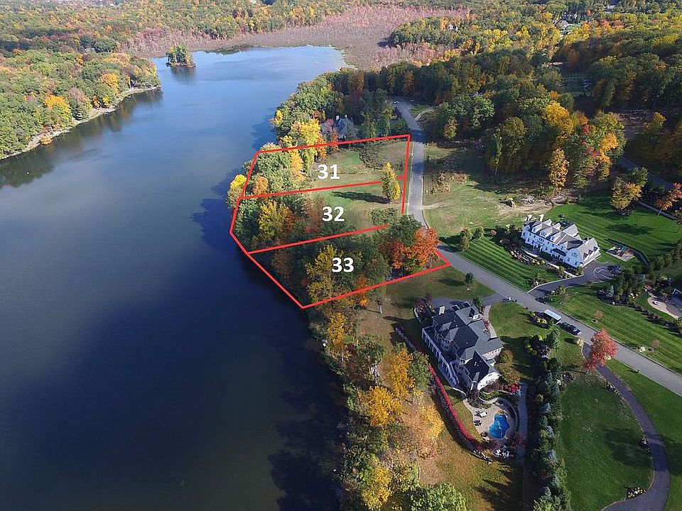 2nd image of 9 Windemere Way