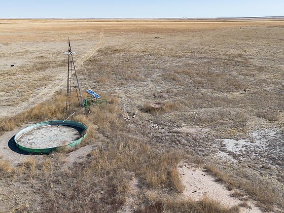 3rd image of High Lonesome Rnch